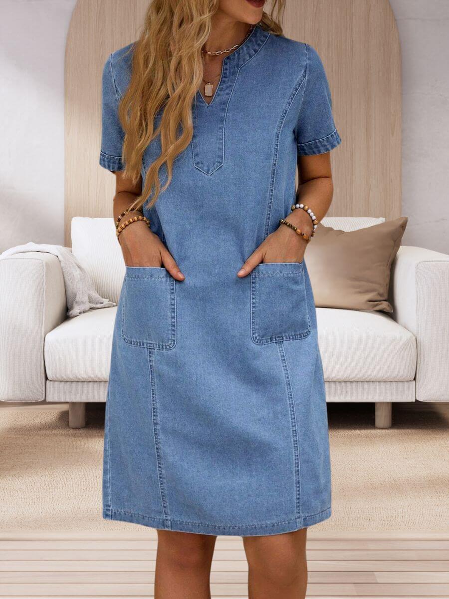 VELARA™ | Somrig Jeansklänning med V-ringning