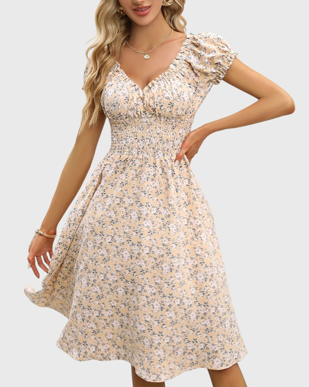 BRITINA™ | Blommig midiklänning med puffärmar och V-ringning