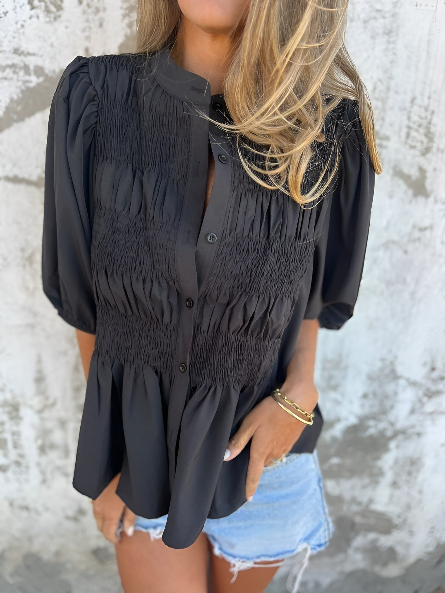 ANAVLIS™ | Plisserad Blus